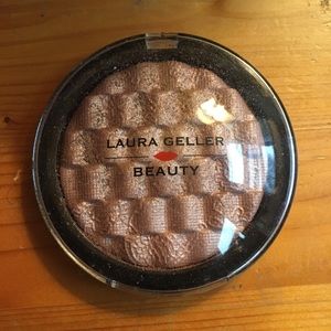 Laura Geller baked gelato lace illuminator Ballerina
